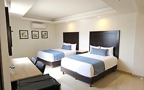Hotel Maria Elena